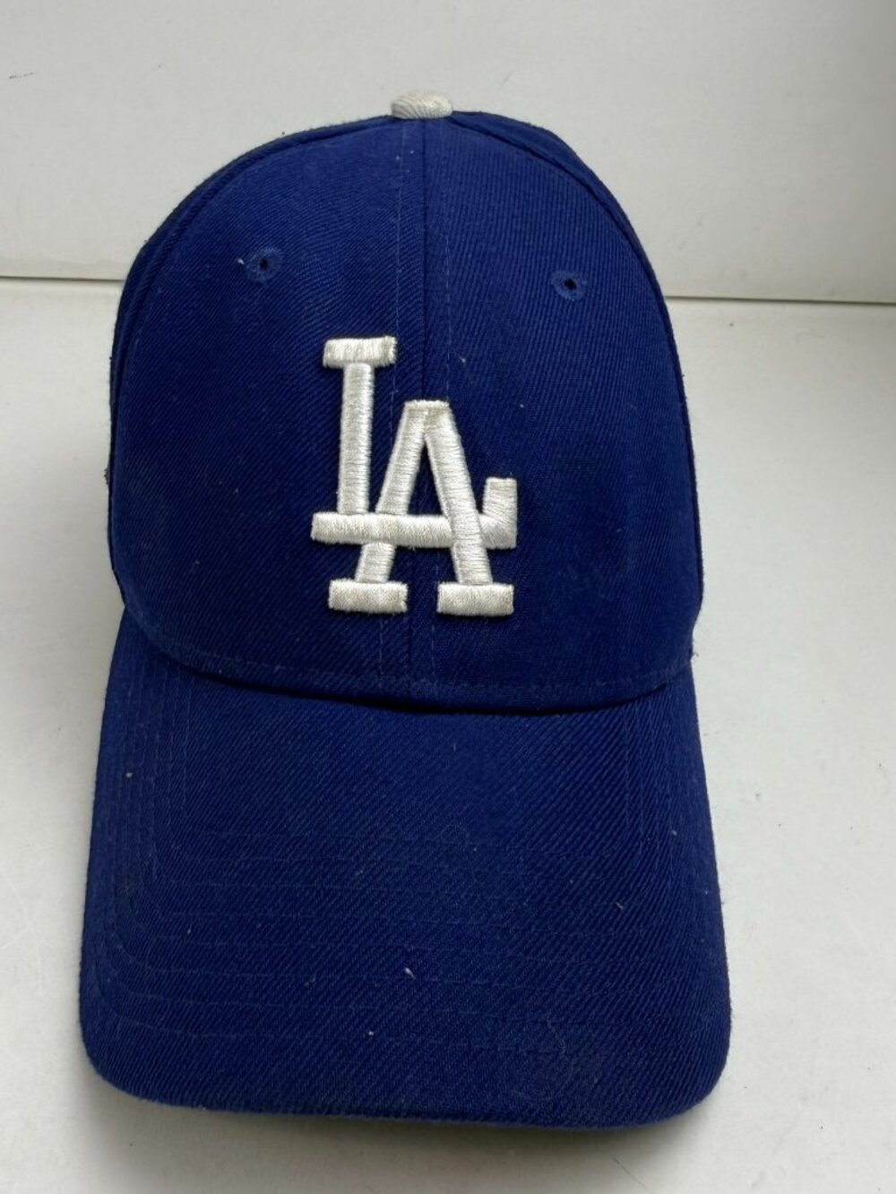 Los Angeles Dodgers Hat NewEra 9FORTY 2018 World Series Patch Cap Blue OSFM lint